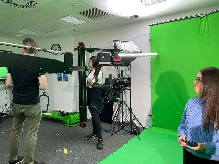 GLiTCHED ViSUALS behind the scenes at Escape Studios