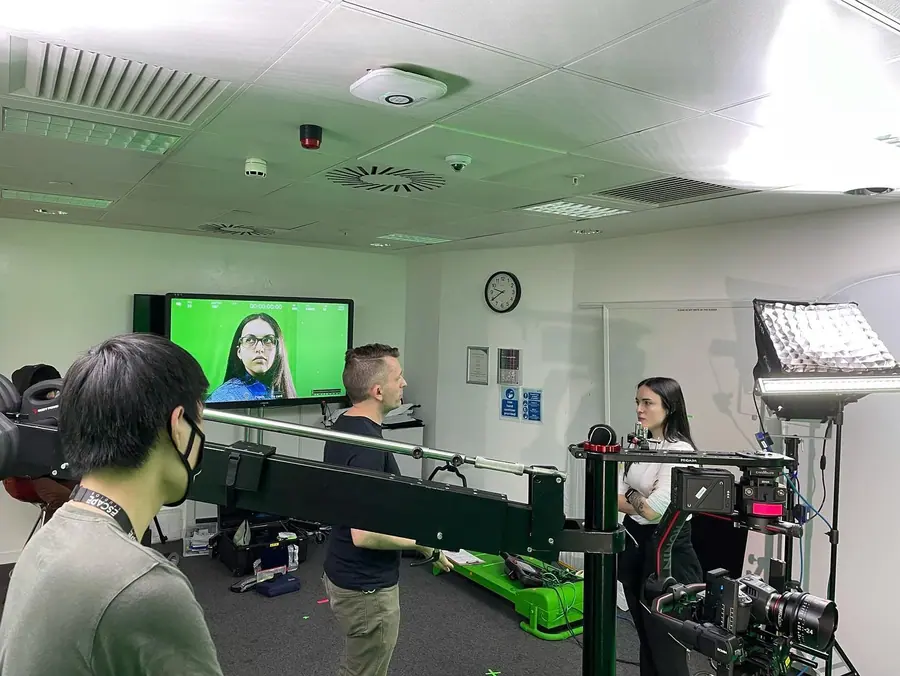 GLiTCHED ViSUALS behind the scenes at Escape Studios