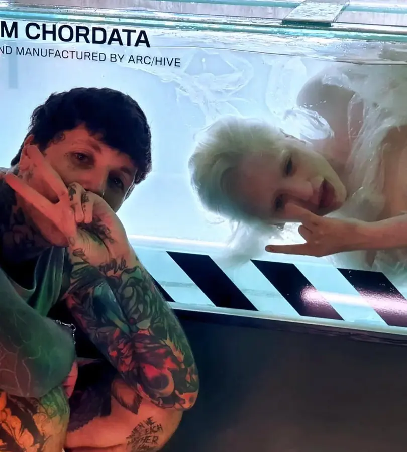 GLiTCHED ViSUALS behind the scenes on a studio shoot