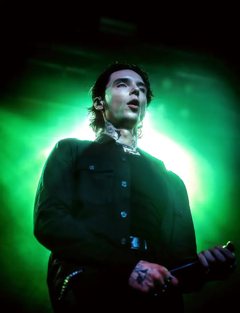 Black Veil Brides performing live, concert photography by GLiTCHED ViSUALS