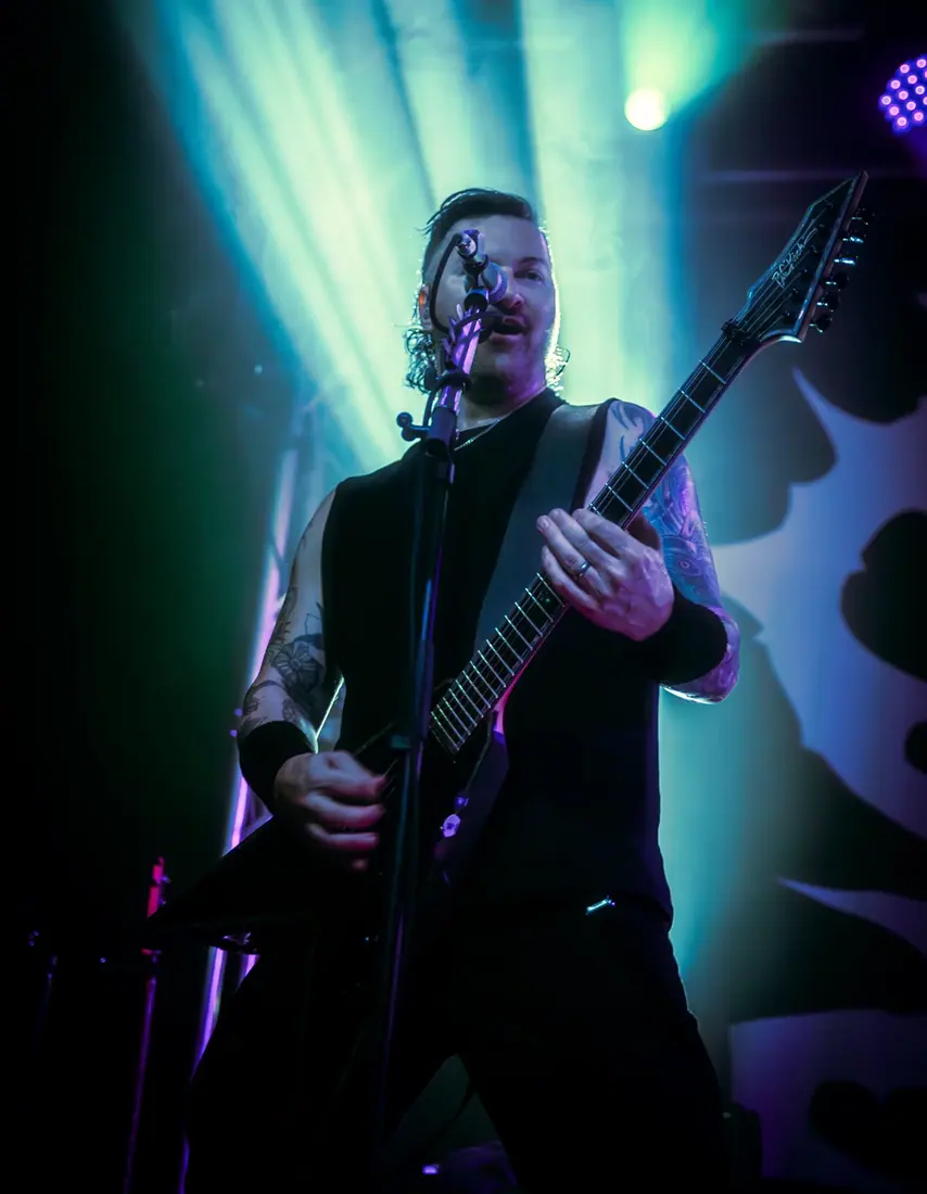 Black Veil Brides performing live, concert photography by GLiTCHED ViSUALS