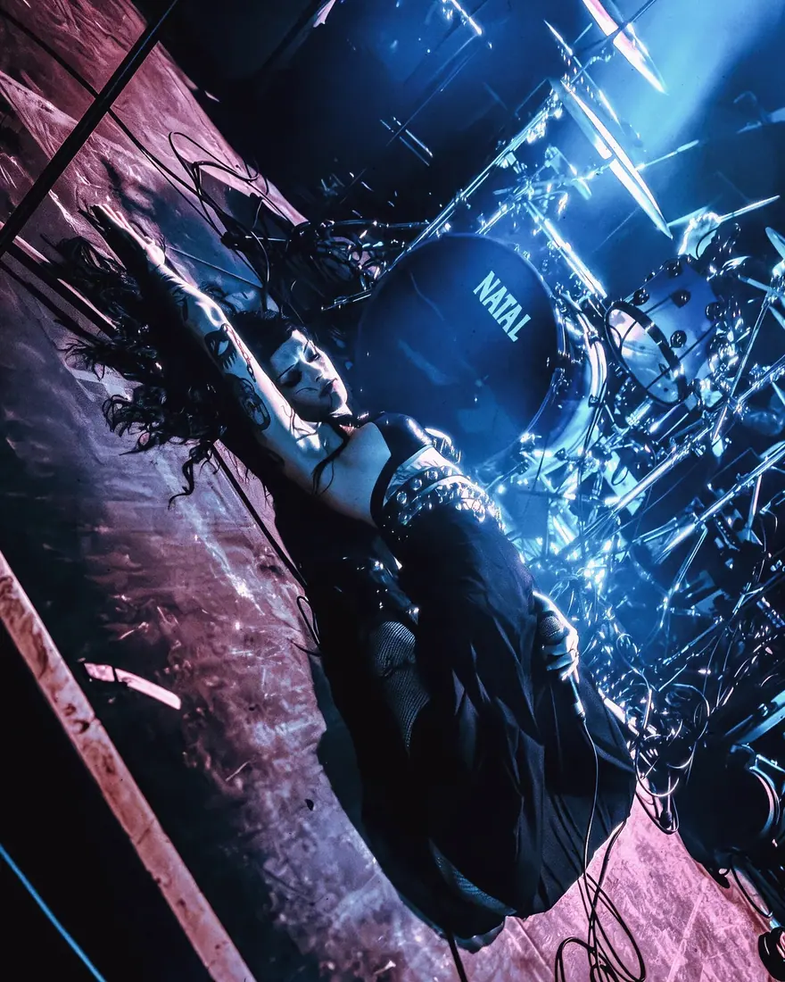 Harpy performing live, concert photography by GLiTCHED ViSUALS