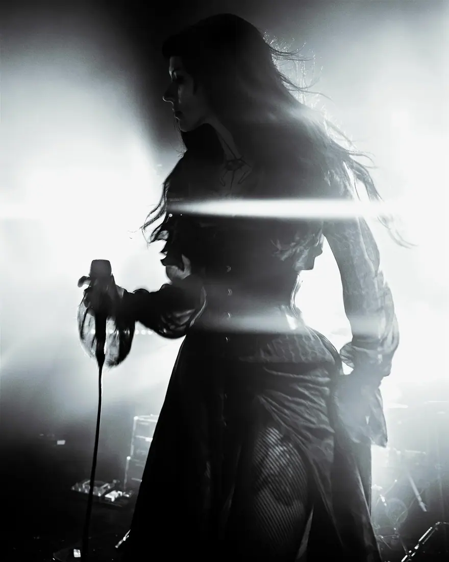 Harpy performing live, concert photography by GLiTCHED ViSUALS