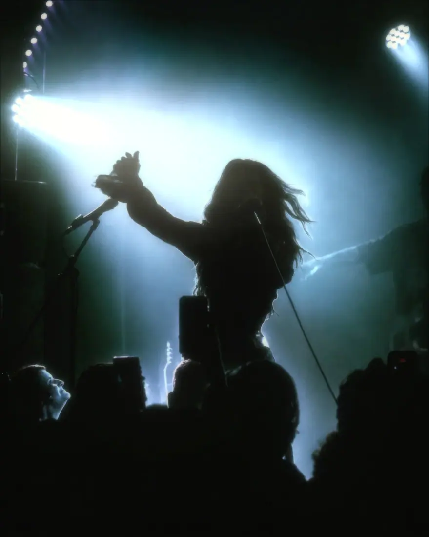Harpy performing live, concert photography by GLiTCHED ViSUALS
