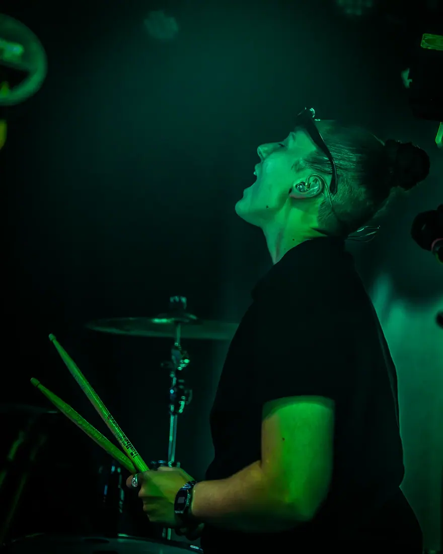 Tropic Gold performing live, concert photography by GLiTCHED ViSUALS