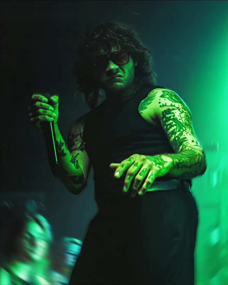 Tropic Gold performing live, concert photography by GLiTCHED ViSUALS
